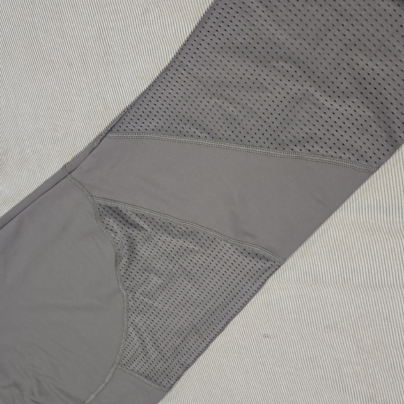 NWT-Victoria Sport Set - Picture 7 of 10